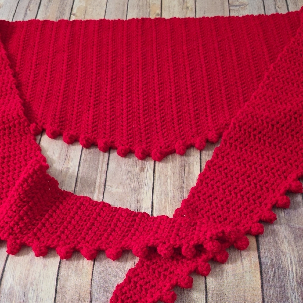 Red Shawlette / Scarf Handmade New Winner At Fair - Picture 2 of 8